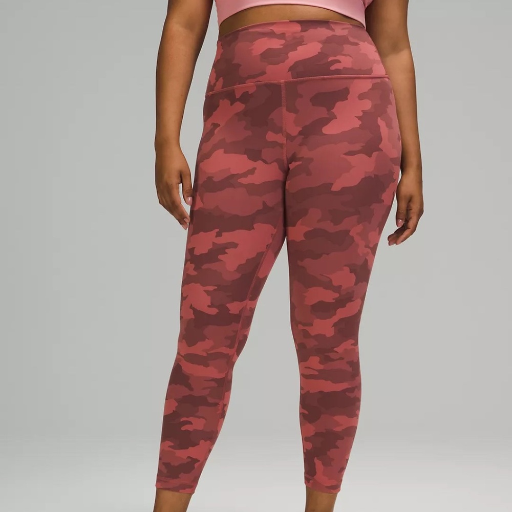 lululemon Wunder Train Leggings 25", size 4, Pink Camo, NWOT